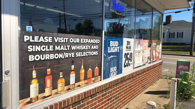 Hennessey's Package Store