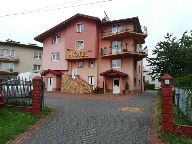 Miły Hotel