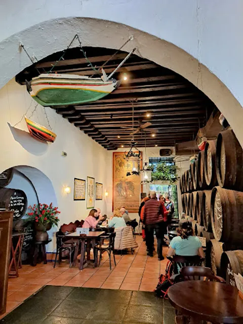 La Plaza Malaga - Calle Alcazabilla