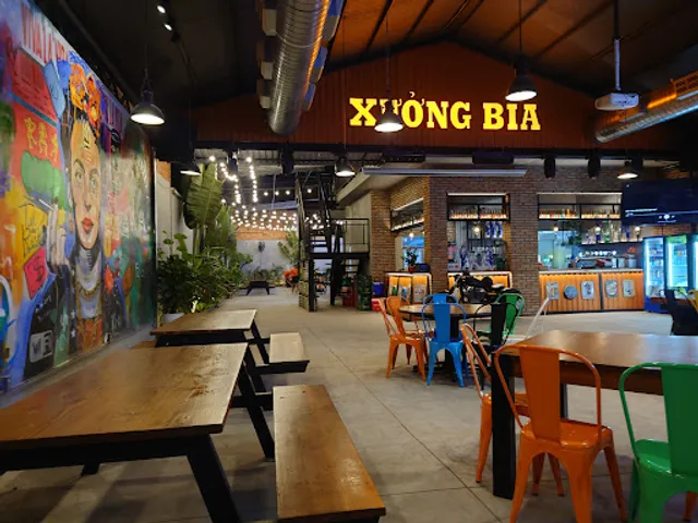 Xưởng Bia Restaurant - 01 Lê Quý Đôn