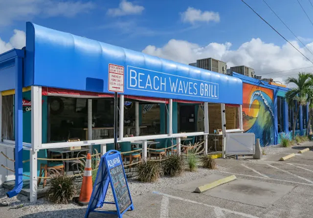 Beach Waves Grill