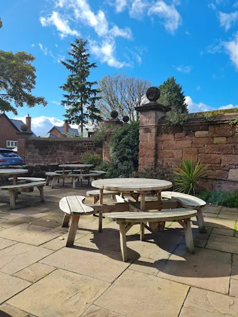 Burtons at the Manor