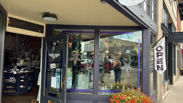 Pure Vibes Gifts and Wellness