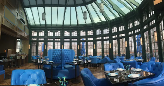 Blu Grotto Restaurant