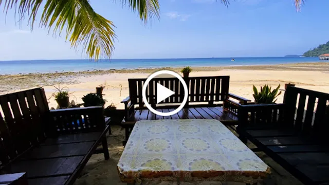 Mawar Beach Restaurant