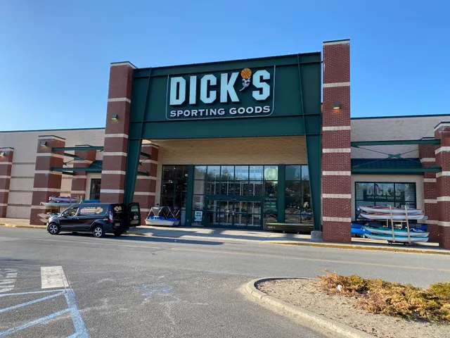 DICK'S Sporting Goods