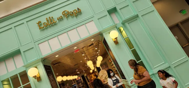 Lolli & Pops