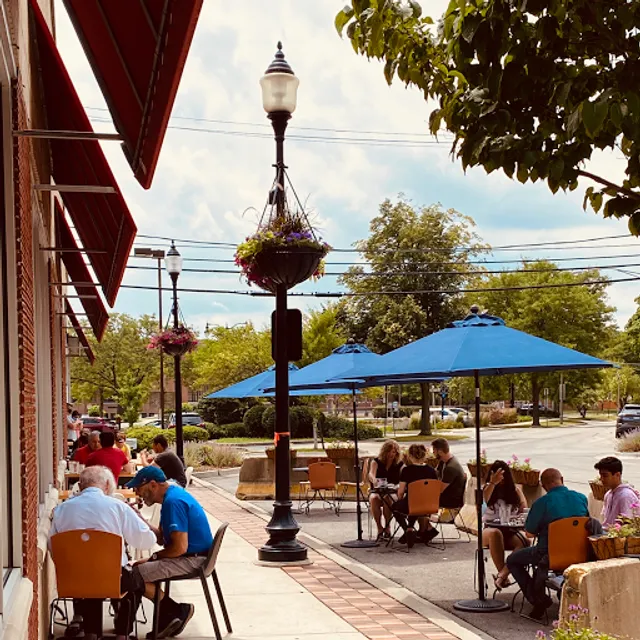 Alexander's Breakfast & Lunch Skokie