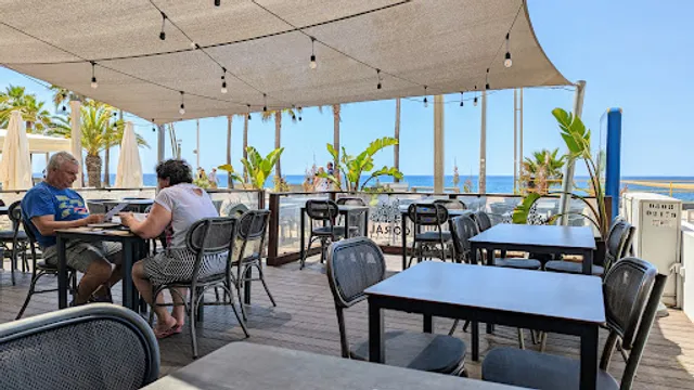 Coral Food and Wine Tapas