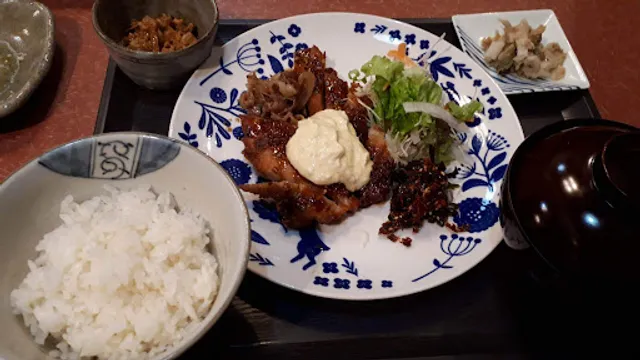 割烹居酒屋 てん