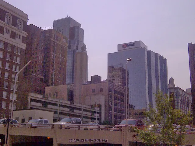 City Vision University