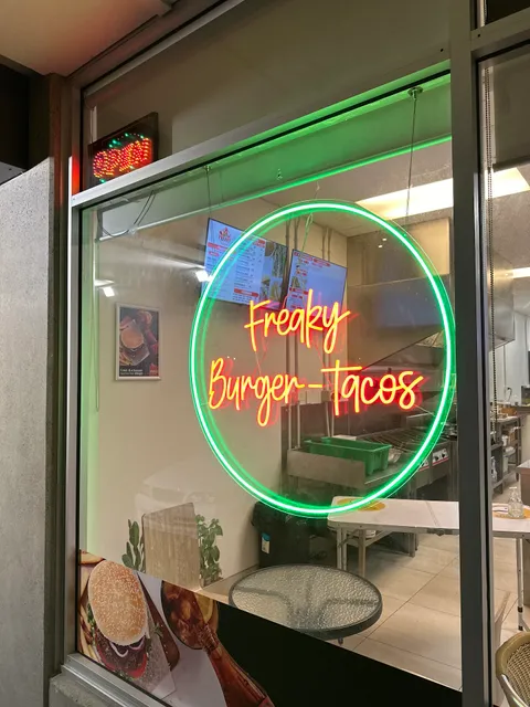 Freaky Burger and Tacos Rosedale