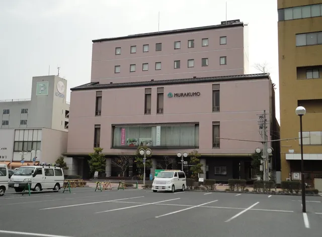 サンラポーむらくも