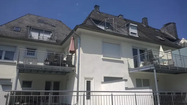 Bernkasteler Moselapartments mit Burgblick-Balkon