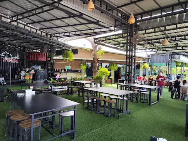 Baan Ben Seafood Restaurant