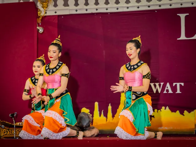 Wat Buddhavas Thai Temple & Cultural Center