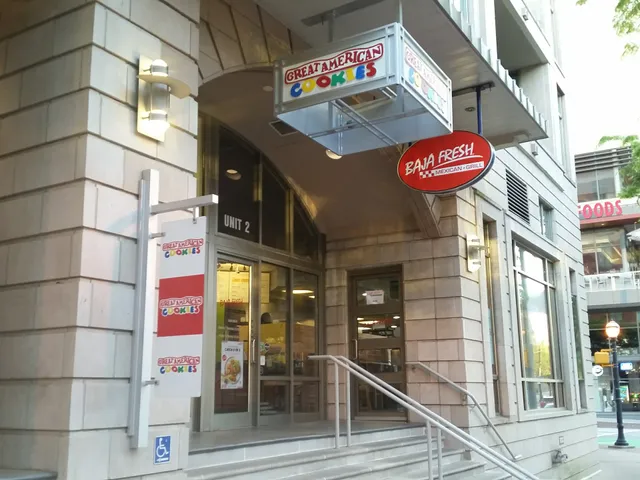 Great American Cookies