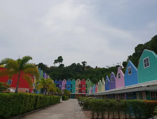 Holland Resort Phuket