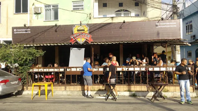 Trooper - Hamburgueria & Beer Art.