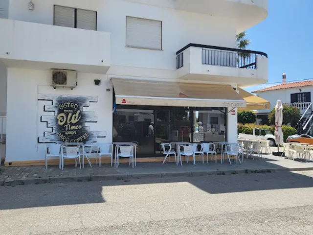 Old Times Bistro, Bar & Coffee