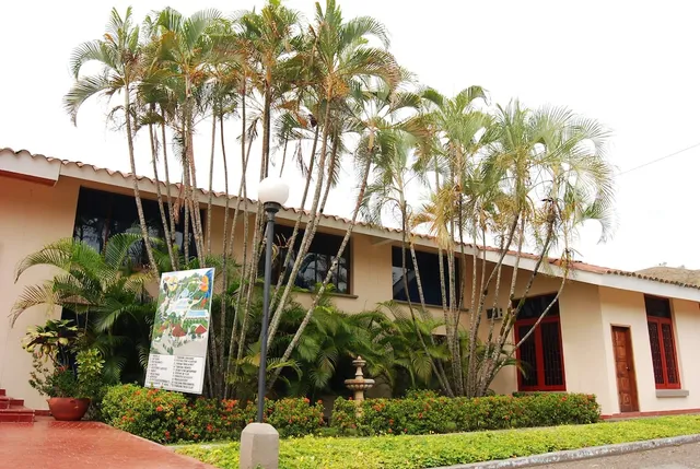 Hotel y Parque Acuático Agua Sol Alegría