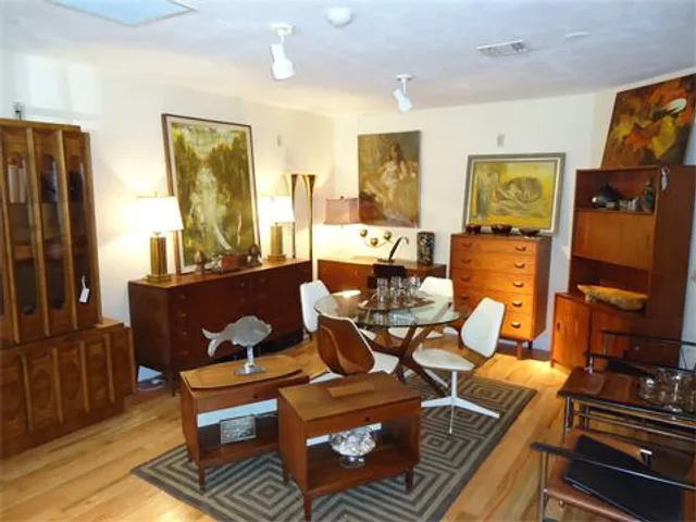 Fleur De Lis Antiques and Design LLC