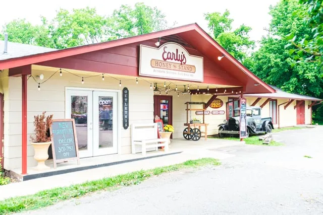 Early's Honey Stand