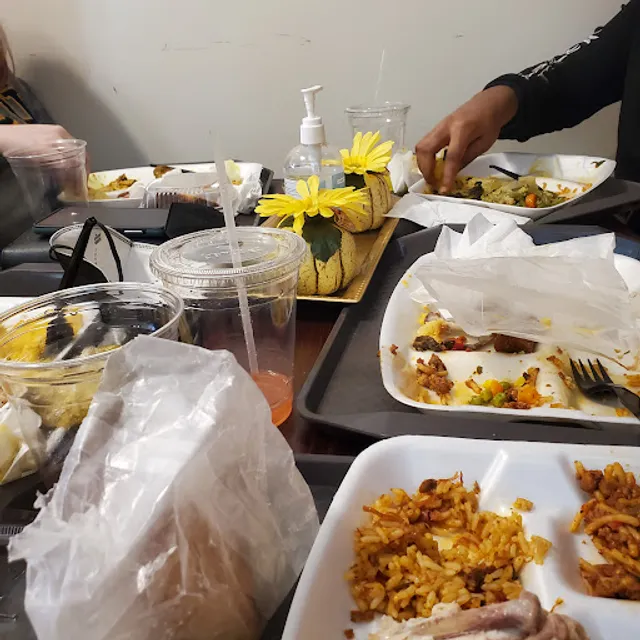 Mamusa's African Restaurant