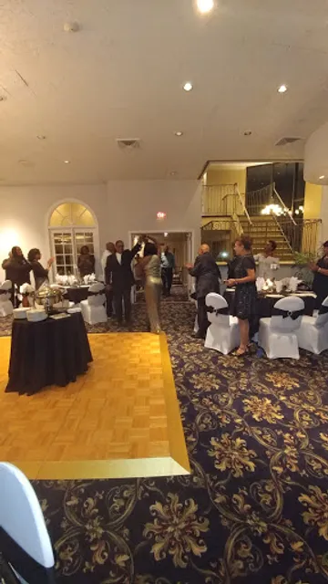 Pinnacle Catering, LLC