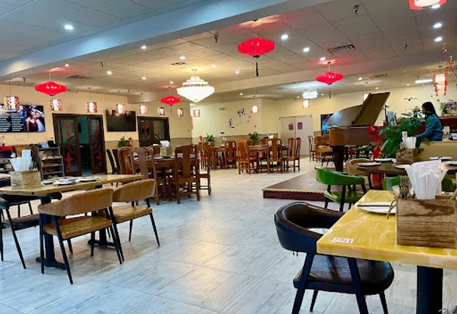 Chengdu Gourmet 2( North Hill)