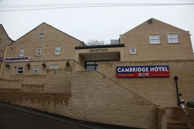 Cambridge Hotel