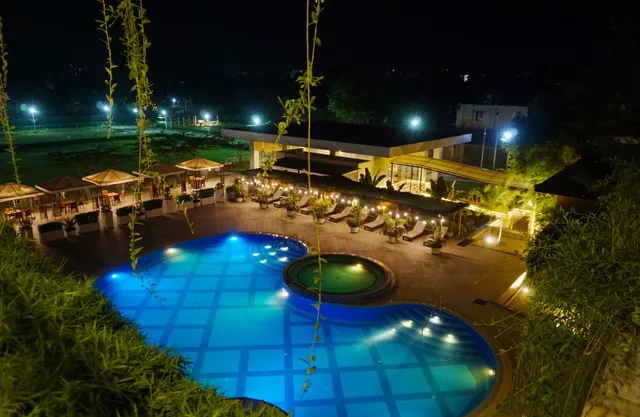 Insignia Hotels & Resorts