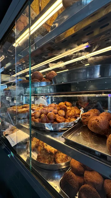 Al Wusail Youth Restaurant