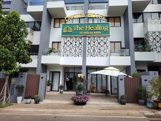 The Healing Luxury Hotel