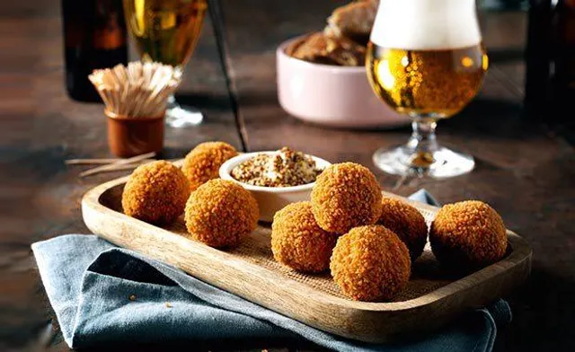 Bar 700 Groenlo, free poolbiljart & darts