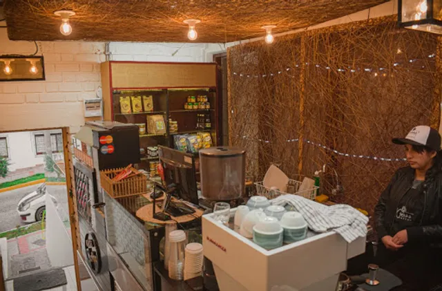 Cafeteria Kross Coffee