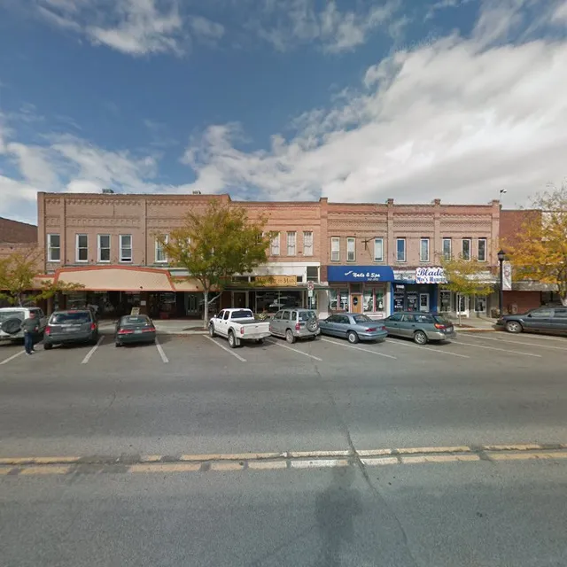 BeYou.Tiful 406 Salon