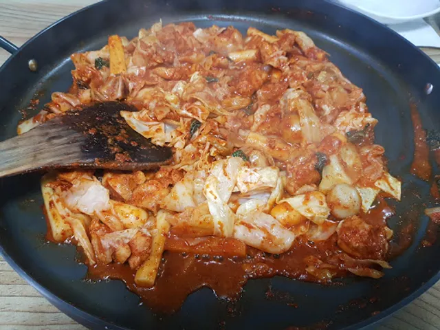 두동서닭갈비