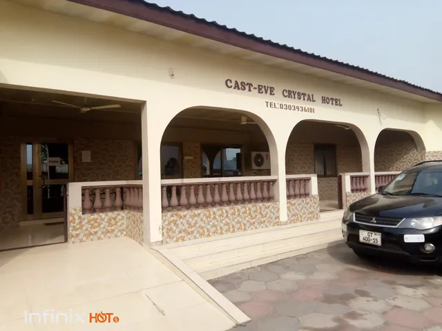 Cast Eve Crystal Guest House