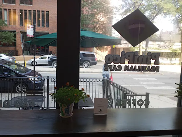 PiniPico Coffee & Empanadas