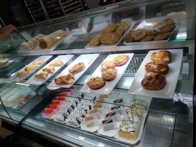 L'Arte Bianco Bakery