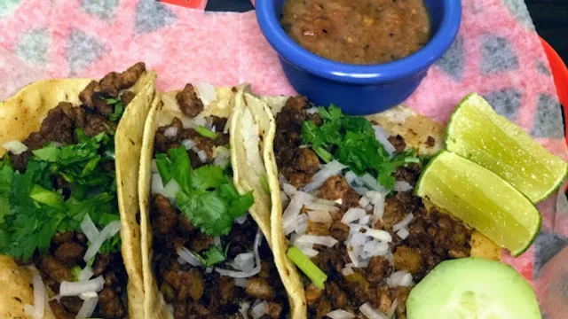 EL AVENTURERO TAQUERIA AND DELI