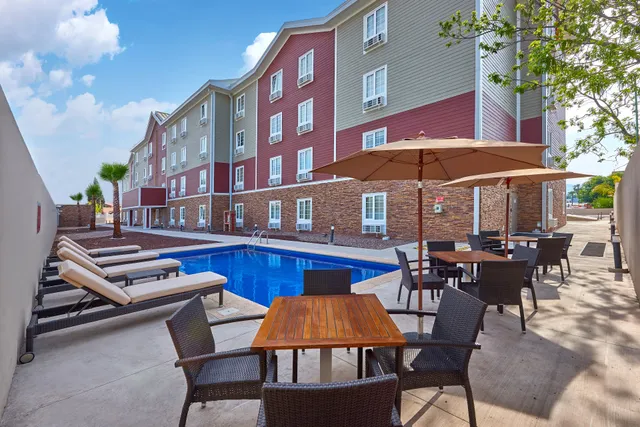 Extended Suites Merida Siglo XXI