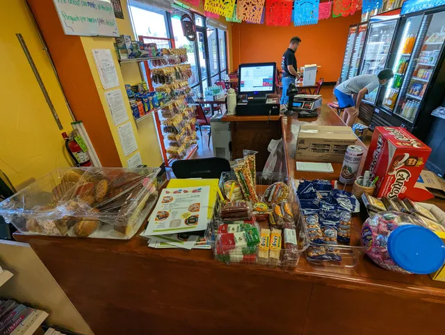 La Bendicion Market & Restaurant