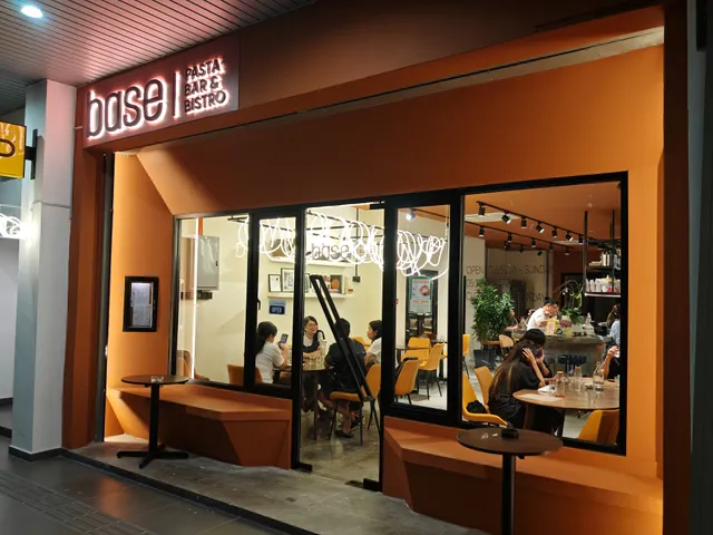 Base Pasta Bar & Bistro