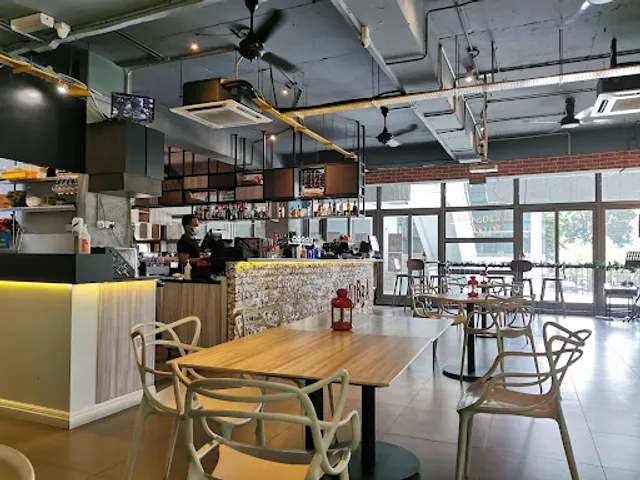 Hubba Mont Kiara - Your Neighbourhood Social Café