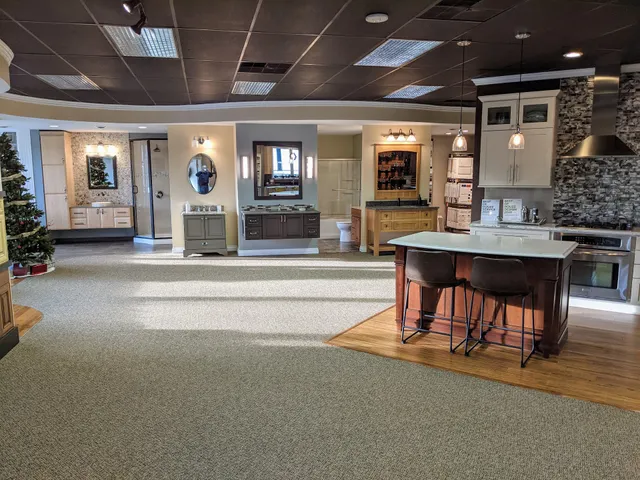 DreamMaker Bath & Kitchen