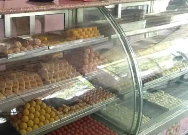 Raghav Sweets and Chaat