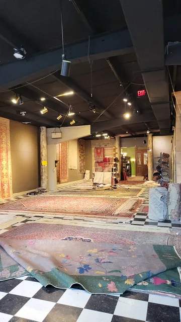 Plantation Antique Galleries