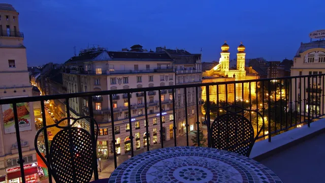 Abt Apartments Karoly